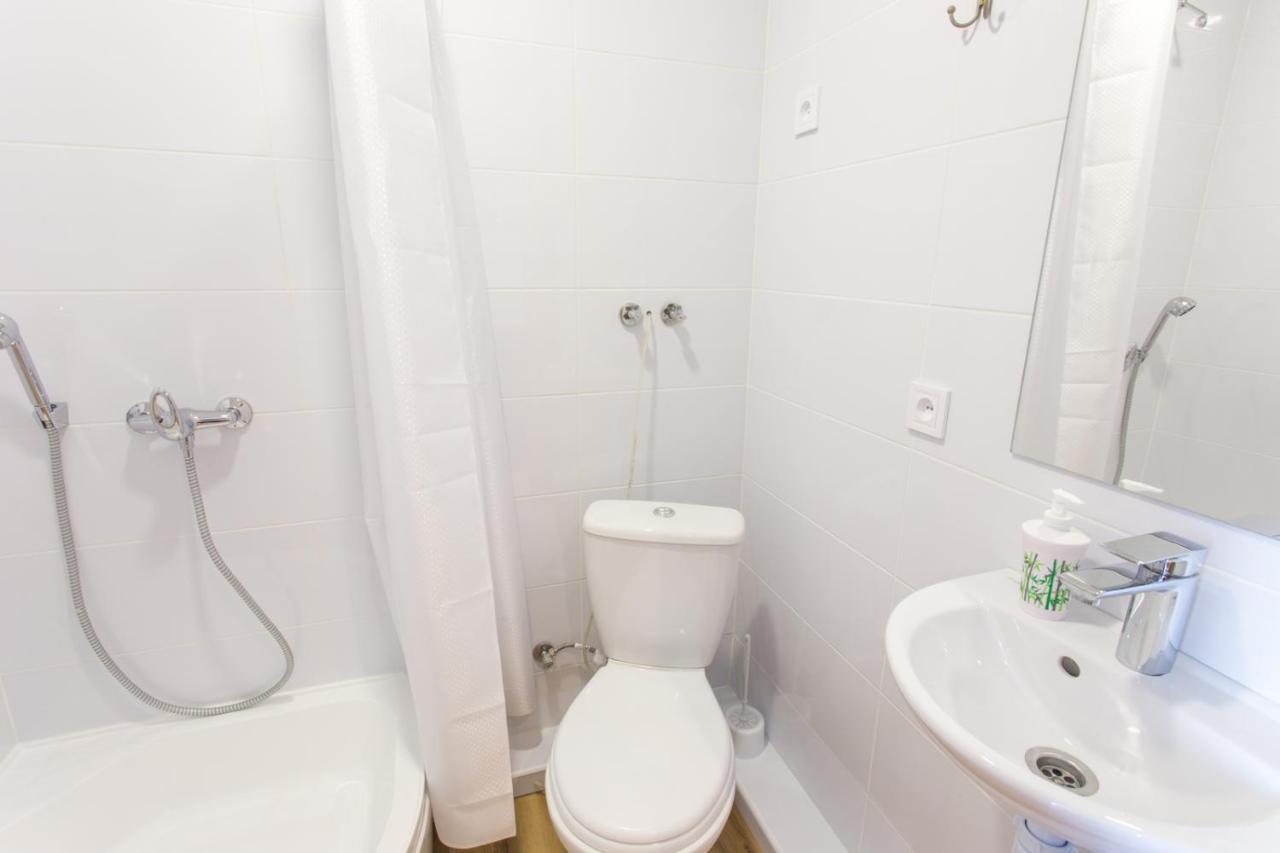 Studio With City View - Hrekivska Str. 5-1 哈尔科夫 外观 照片