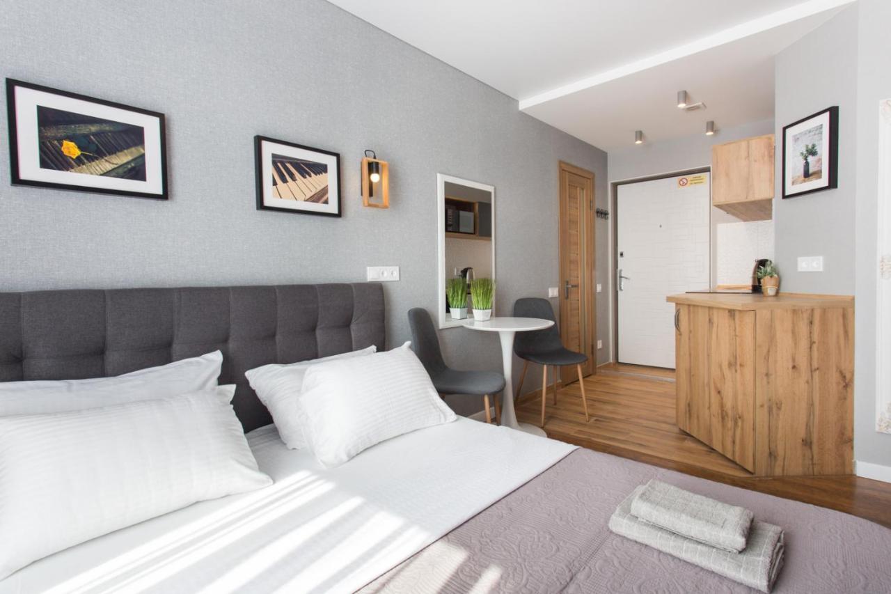 Studio With City View - Hrekivska Str. 5-1 哈尔科夫 外观 照片